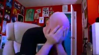 Alguien: *roba un meme que yo me robe y publique sin dar crédito* Yo: