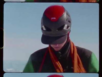 Took my Super 8 camera with me on a summit in the swiss alps [Eumig Nautica, Kodak 50D]