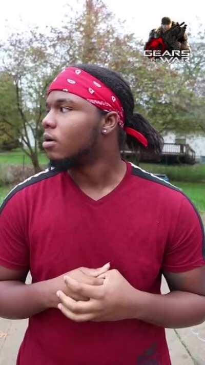 Gears of War vs Halo