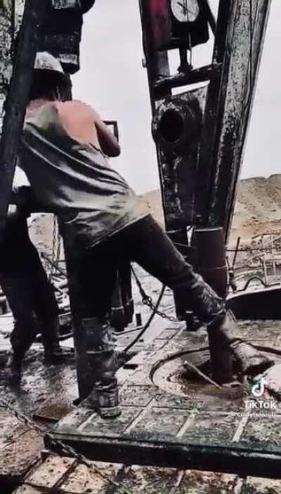 Working at an oil well is not for the feint of heart