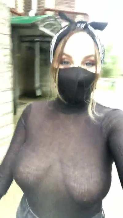 SHEER TOP + NO BRA = PERFECT COMBO, RIGHT? :)