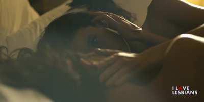 Laysla De Oliveira & Stephanie Nur - 