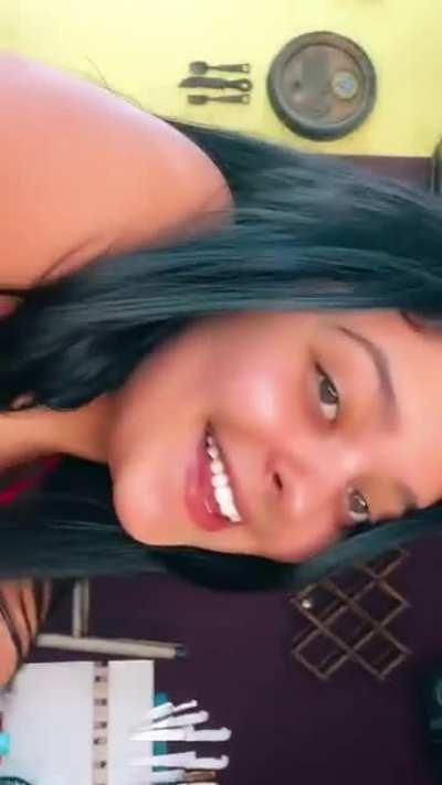 Juliê Mendes (@julie.mendesss)