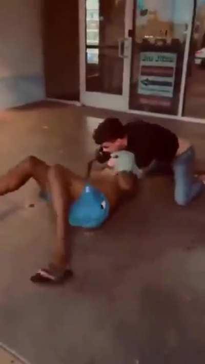 Bjj guy chokes out 7 foot tall bully...