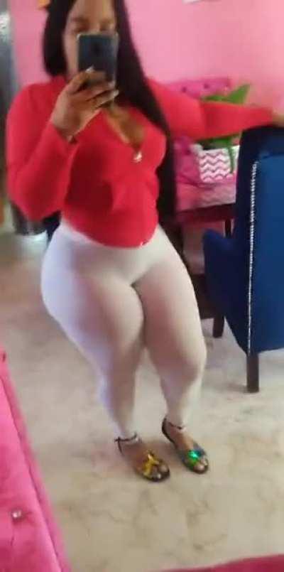 quien la tiene sin tanga