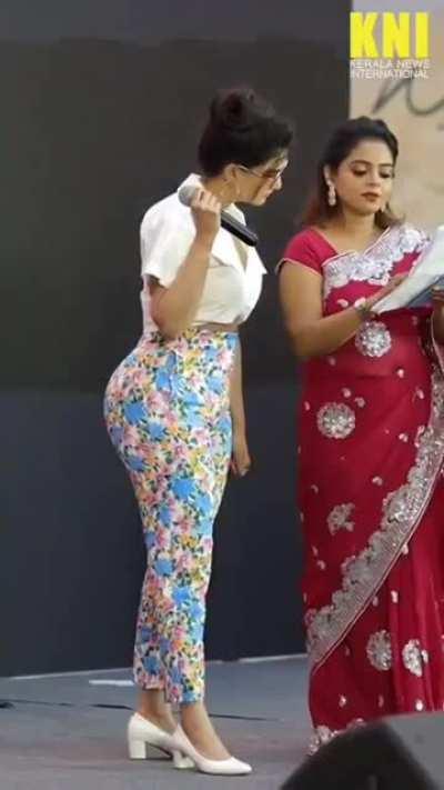 Honey 🍯 Rose 🍑