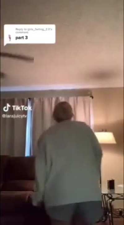 since everyone loves Lara juicy I got another one