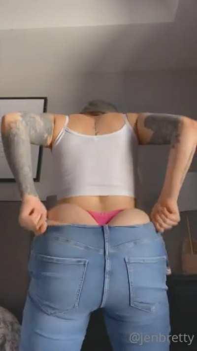 Dm me to get over 400 updated 0nlyfans folders and over 500 new sextapes for cheap. It’s the best deal you ever get. Daily updates guaranteed 🔥