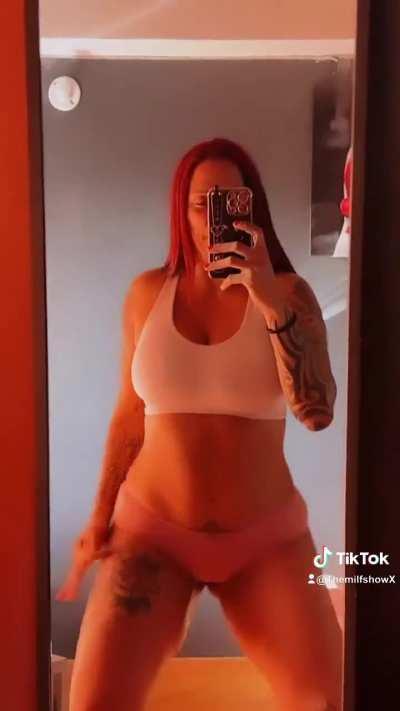 Feliz inicio de semana papis y mamis 😈😈💋💋