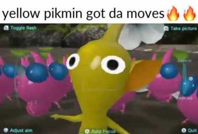 yo poggers he shmoovin (original video by u/Sasquash69420)