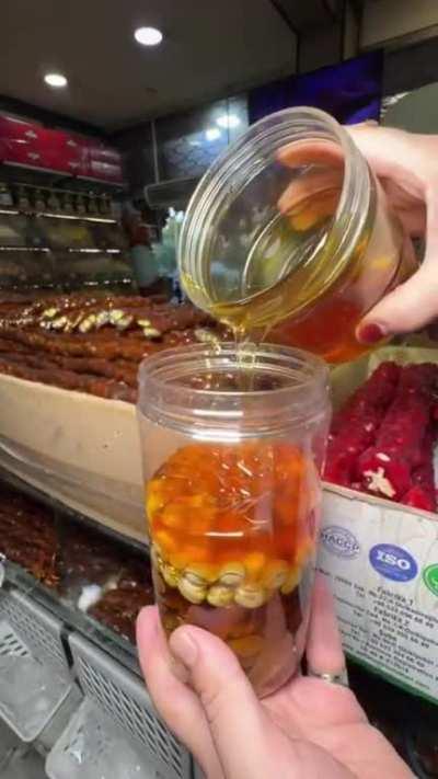 Sweet Nuts (Glory to Spez)