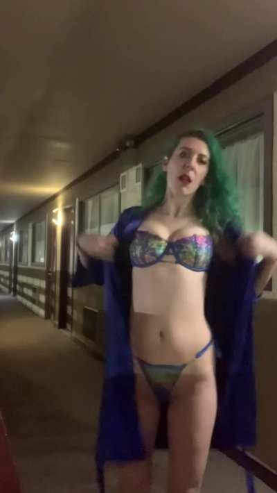 Little lingerie reveal [gif]