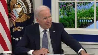 This particular exchange with Jamie Dimon of JPMorgan over the debt limit. 😠