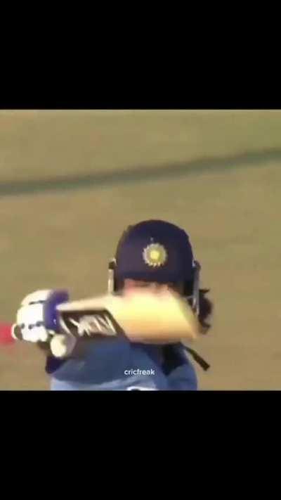 Gamla (Gambhir + Thala) 😘👨‍❤️‍💋‍👨