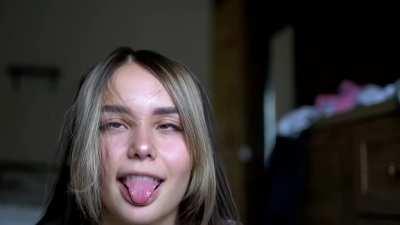 am I cute enough to be your girlfriend? 😊