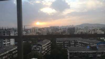 (Timelapse) From Sunrise to Showers