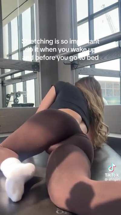 @dfitgirl rate my ass