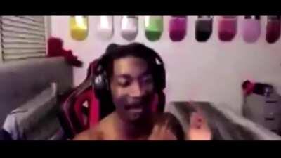 Just shake it... ITS USS🤓