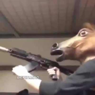 Within a decrepit futuristic city, you spot a chevoid, which unveils its cybernetic powers to you, before rushing into battle with another gang.