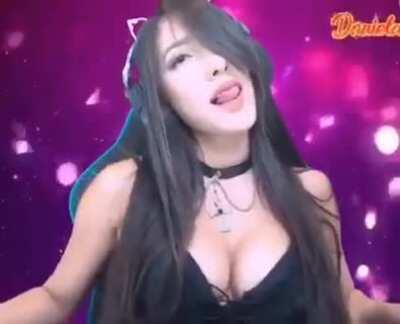 Dejo esto mientras aparece un héroe