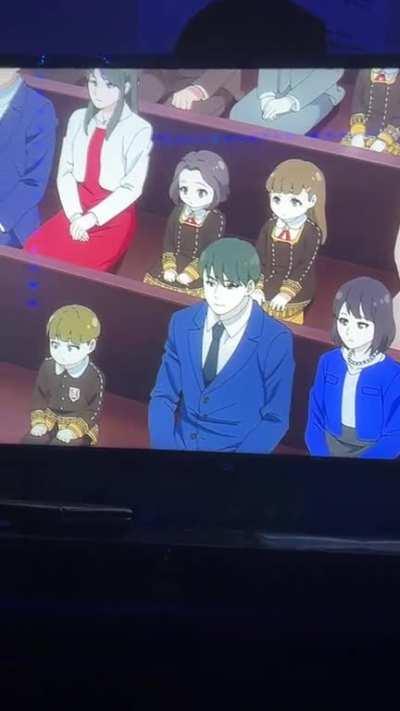 Blursed_ somethings familiar