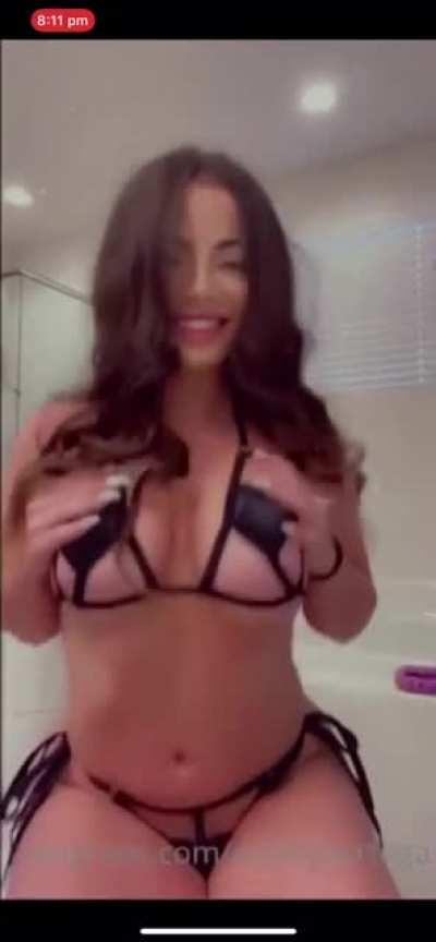 $5 her whole contemt💯 hmu