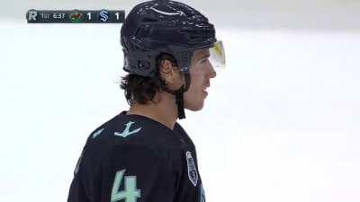 [WPG (1) - 0 LAK] Pierre-Luc Dubois scores his 5th of the season, extends point streak to 6 games