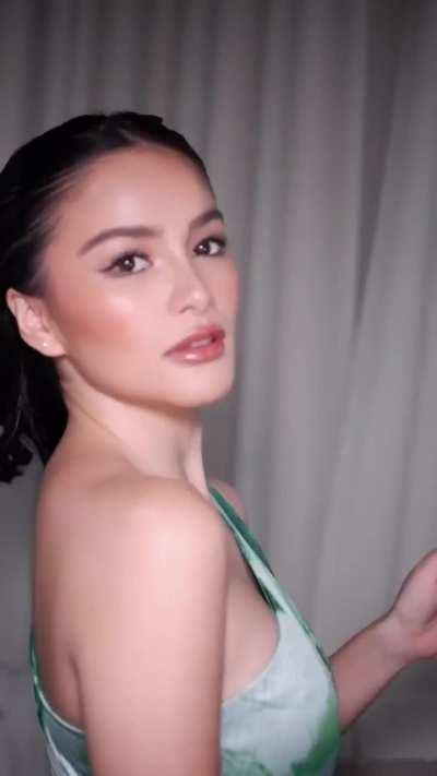 Elisse Joson