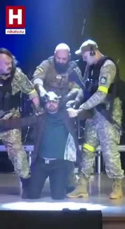 Real Russian live theatre...