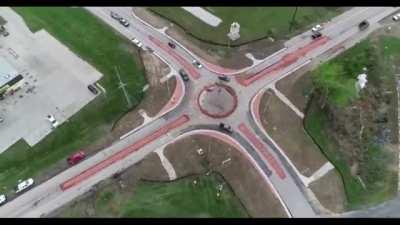 Приезжаем круговое