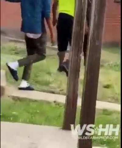 Woman beater gets a knocked tf out