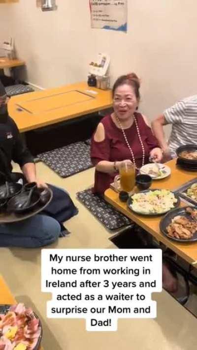 This Mothers Reaction when she sees her son after a long time is so adorable.