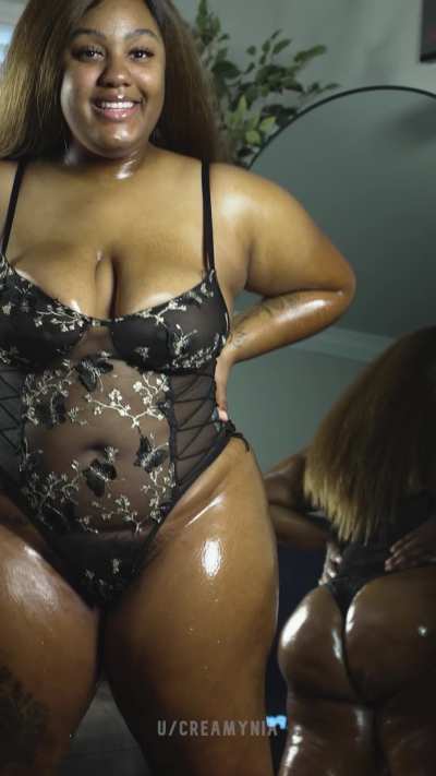 Team Ass vs Team Tits...Explain your reasoning
