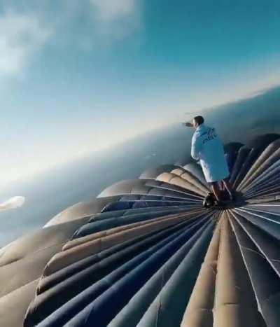 Playing with Hot air ballon