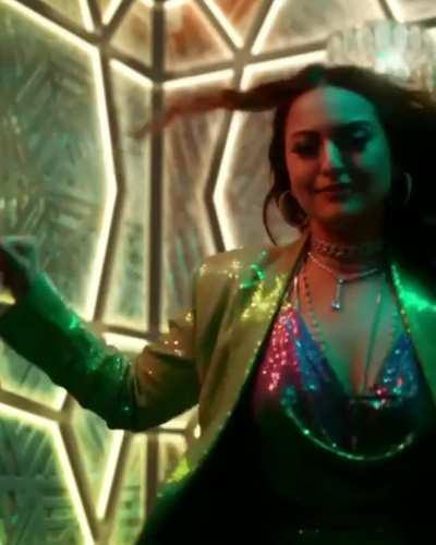 Sona's moves are enough to make you cum