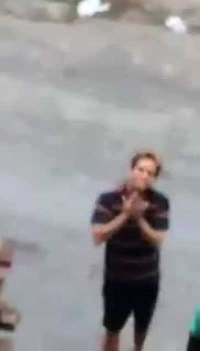 muquinha fora das cameras