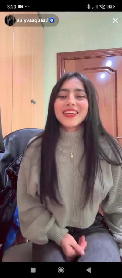 Linda barriguita y ombligo 😋