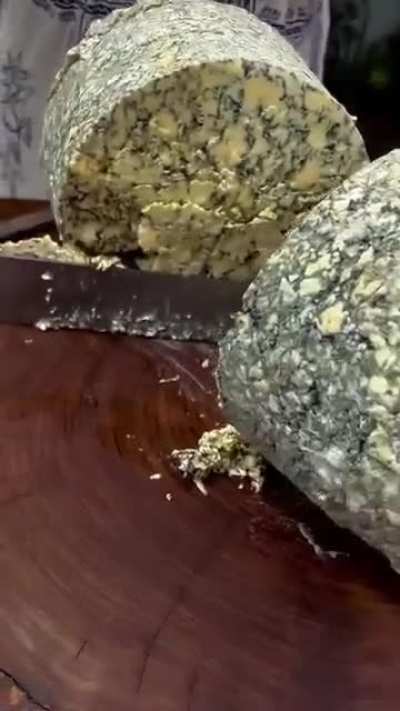 Alguém ja experimentou? Chegou aqui na minha cidade mas pelo preço to com receio.