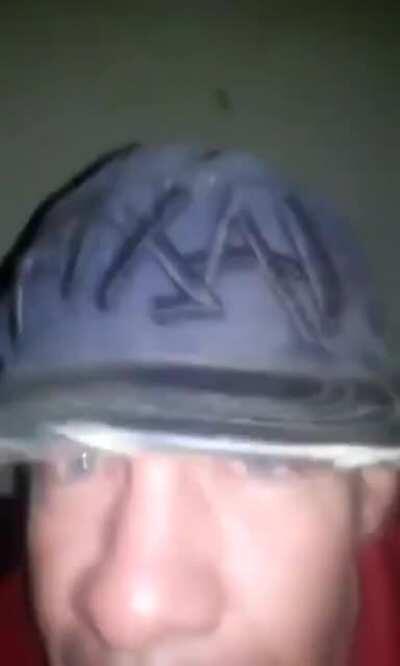 XANDAO MEU TIO ESTA ENTRANDO NA CARREIRA DE CANTOR PODERIA DAR UMA FORÇA PRA ELE REAGINDO NA LIVE?