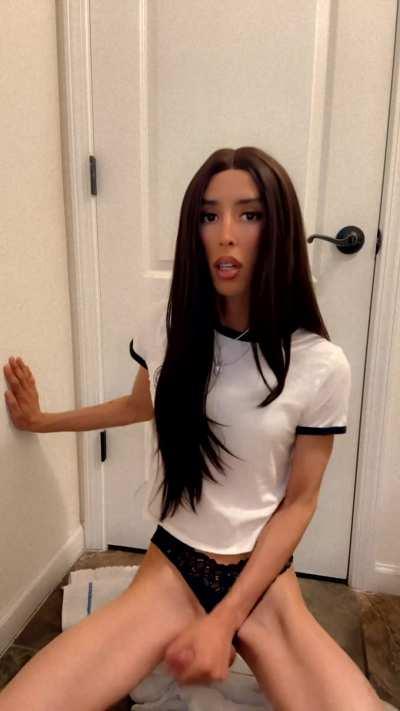 if we dated could you handle making me cum once a day? 💦