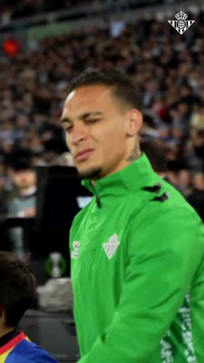 Can you feel the aura 😉