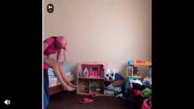 Guy beats his girlfriend for joking around, dad gets revenge
