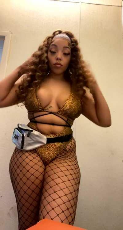 Let me sit on your lap [LIMITED OFFER SALE FOR ONLY $3]