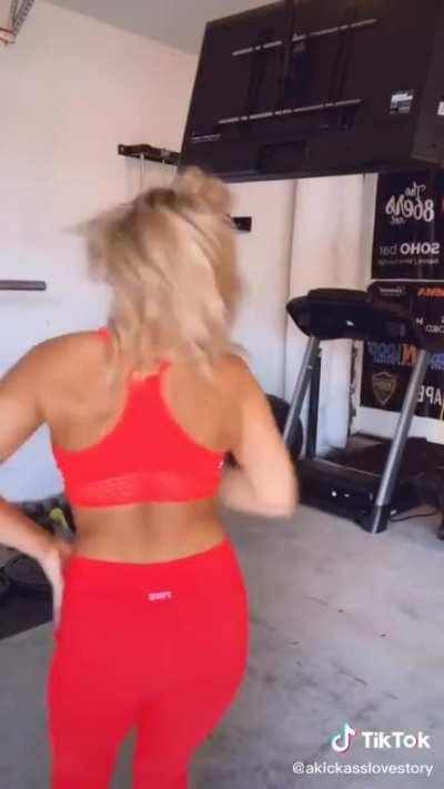 Paige VanZant