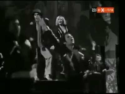 Italian singer Adriano Celentano released a song in the 70's with nonsense lyrics meant to sound like American English, to prove Italians would like any English song. It was a hit.