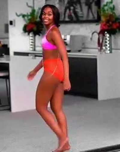 Nafessa Williams showing off her ass 🍑