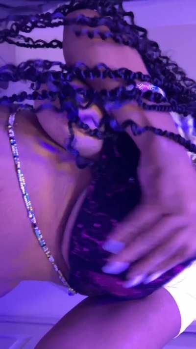 video call or ft SHOOT ME A MESSAGE 🤤 kik/telegram: tinkkk25