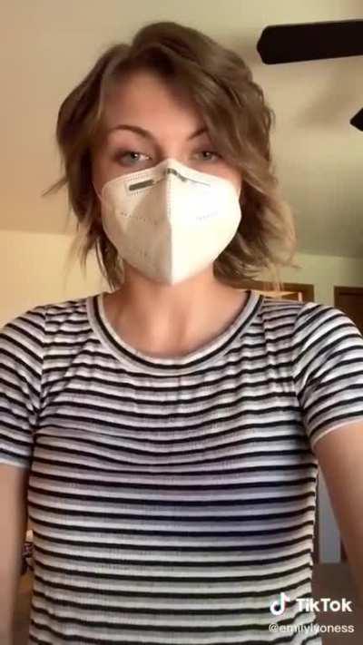 Asthmatic girl explains how masks don't prevent you from breathing