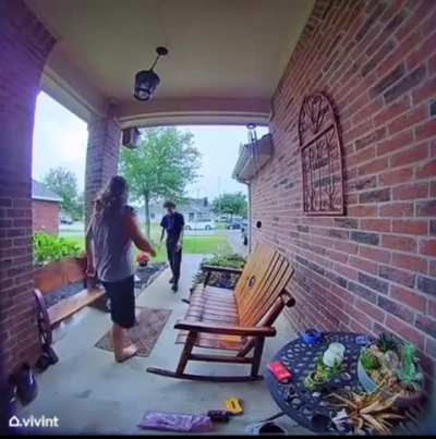 Kid barely makes it home to escape bully