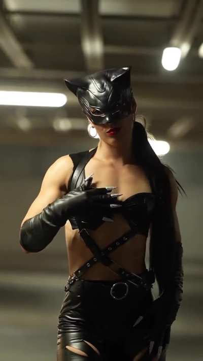 Julissa mexa dressed as Cat woman